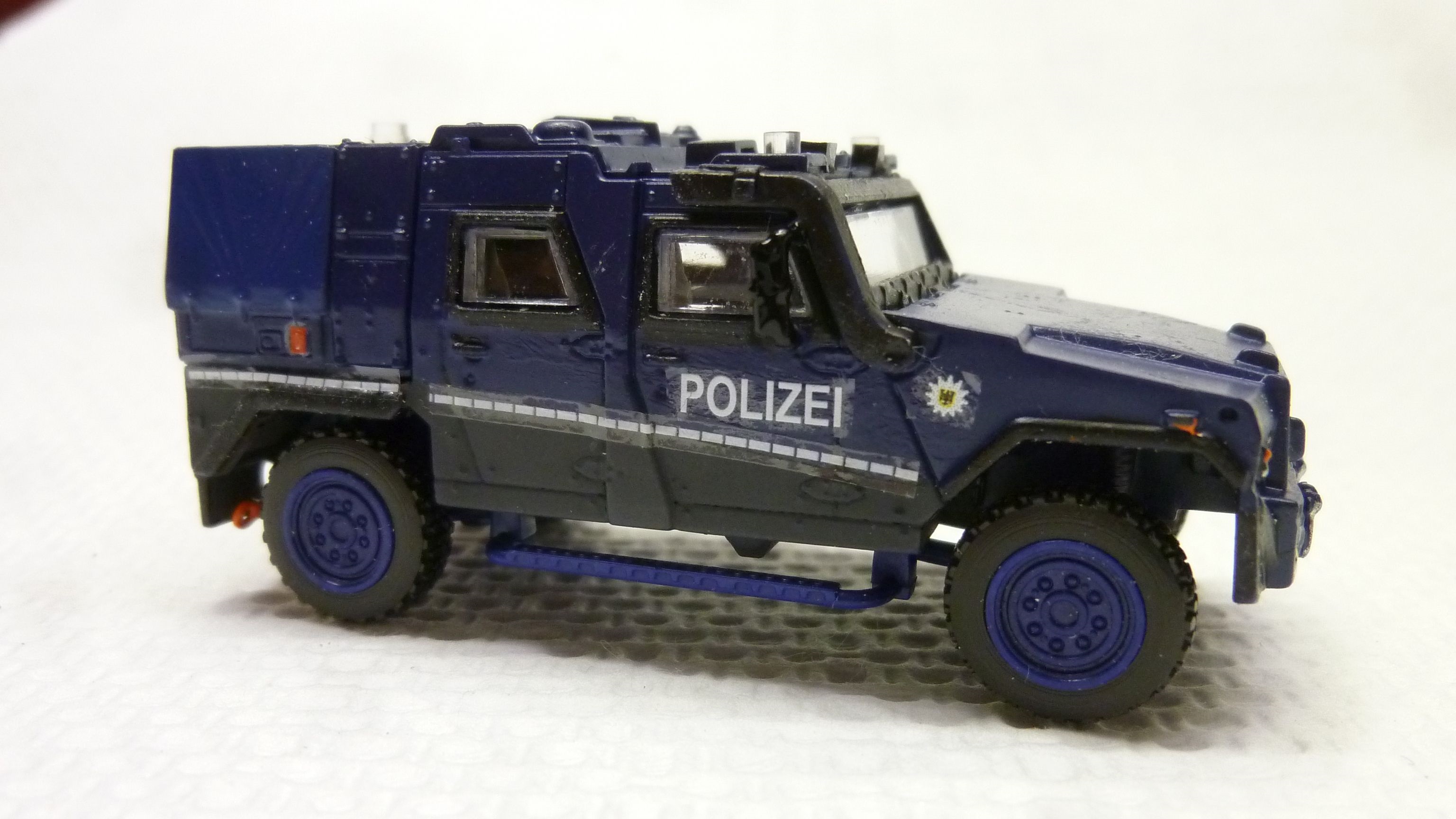 MOWAG EAGLE IV geschützter Sonderwagen Bundespolizei